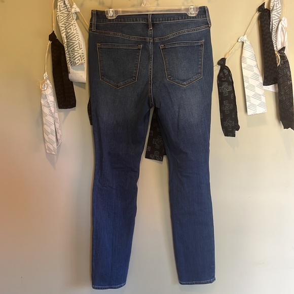 Old navy pop icon skinny jeans - Picture 3 of 3